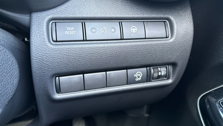 Nissan Juke 1.0 DiG-T 114 Tekna+ 5dr Petrol Hatchback